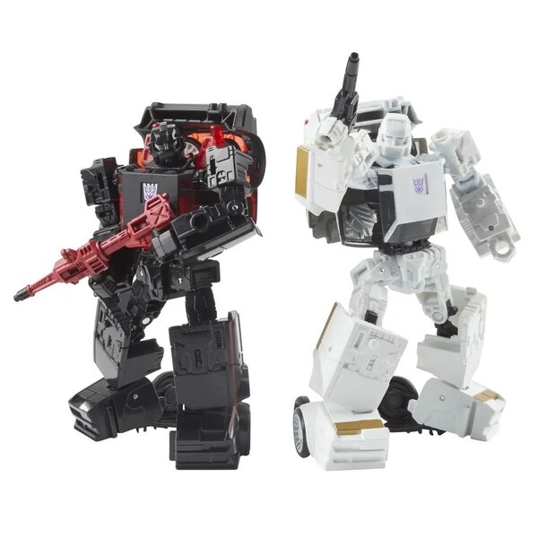 Transformers Earthrise Runabout Official Images  (1 of 2)